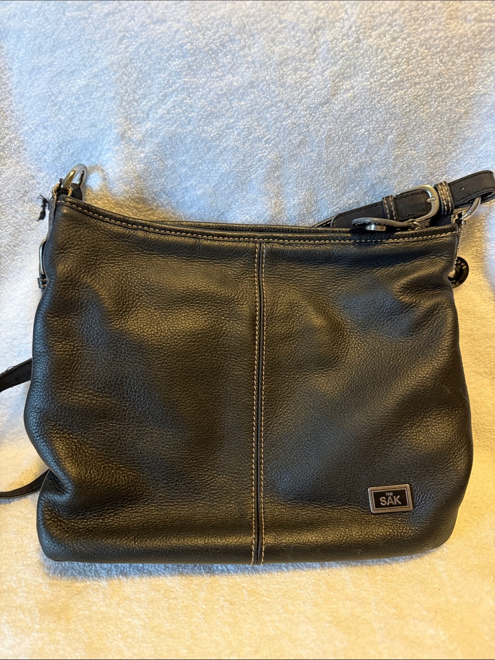 The Sak vintage Black Pebbled Leather Crossbody Shoulder Bag